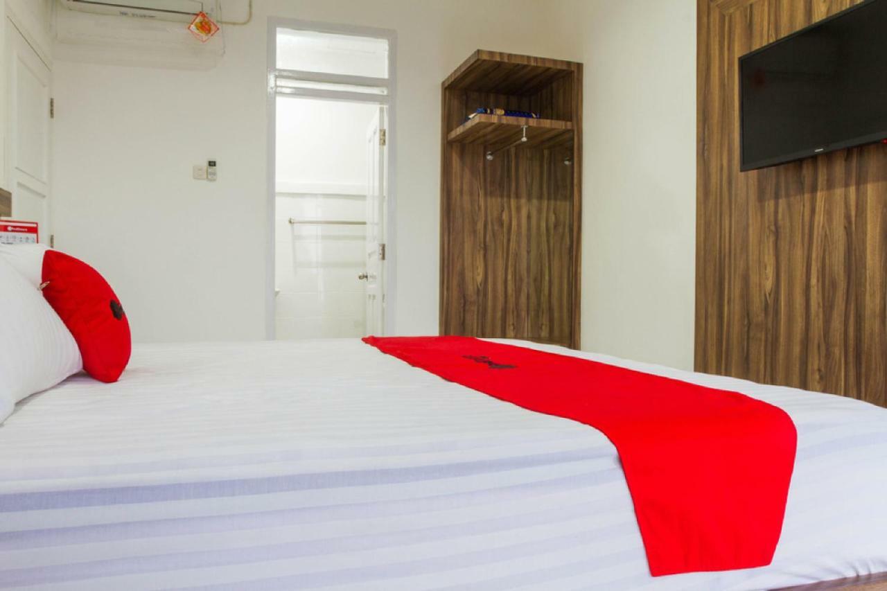 Reddoorz Plus Near Sukajadi 2 Бандунг Экстерьер фото